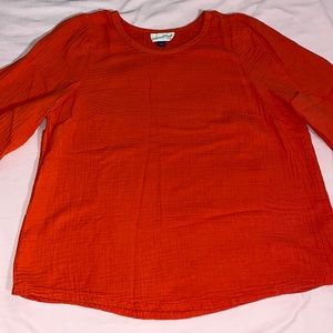 Universal Thread Red Top